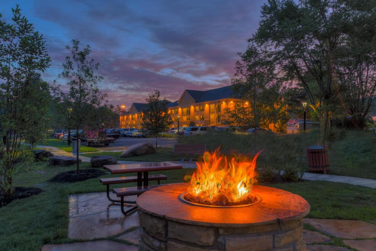 Econo Lodge Pigeon Forge Riverside Eksteriør billede