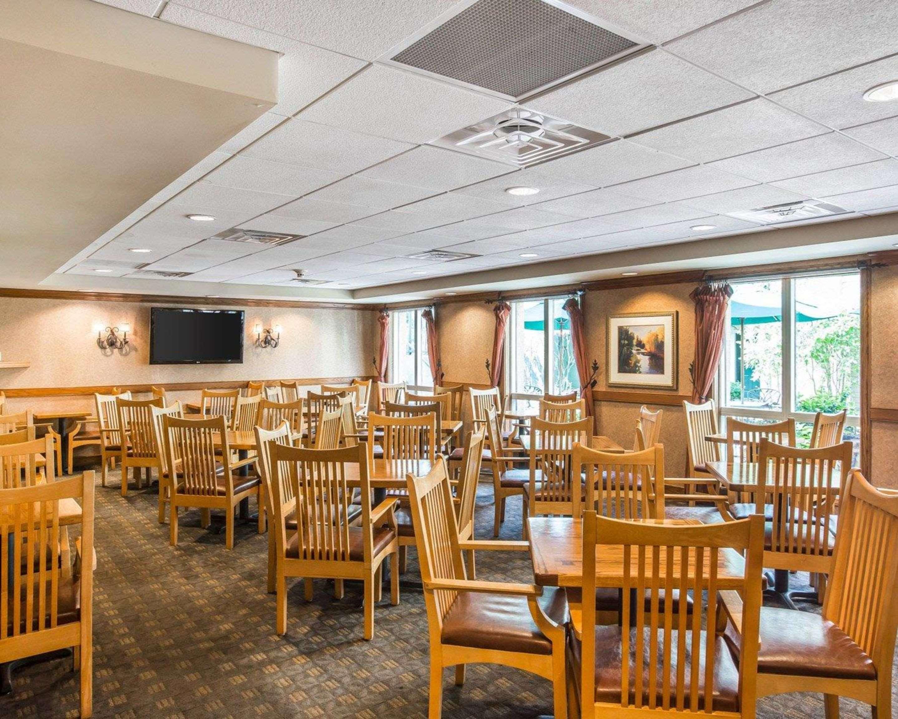 Econo Lodge Pigeon Forge Riverside Eksteriør billede